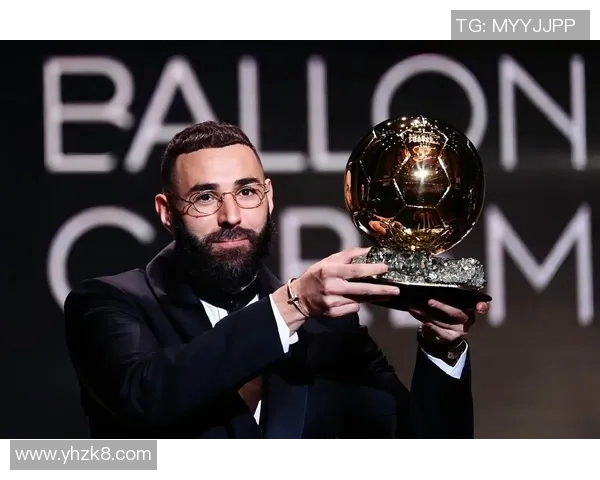 马内的足球传奇之路：从非洲小镇到世界顶级球星的辉煌历程